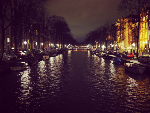 Travel: Visiting Amsterdam