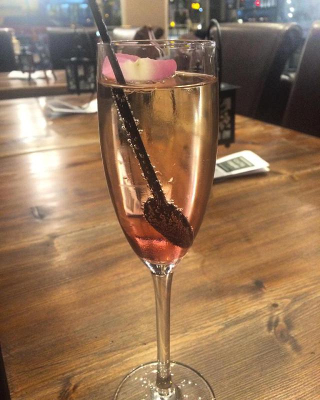 Sheffield Bloggers Meet: Friends, Food, Cocktails & Prosecco