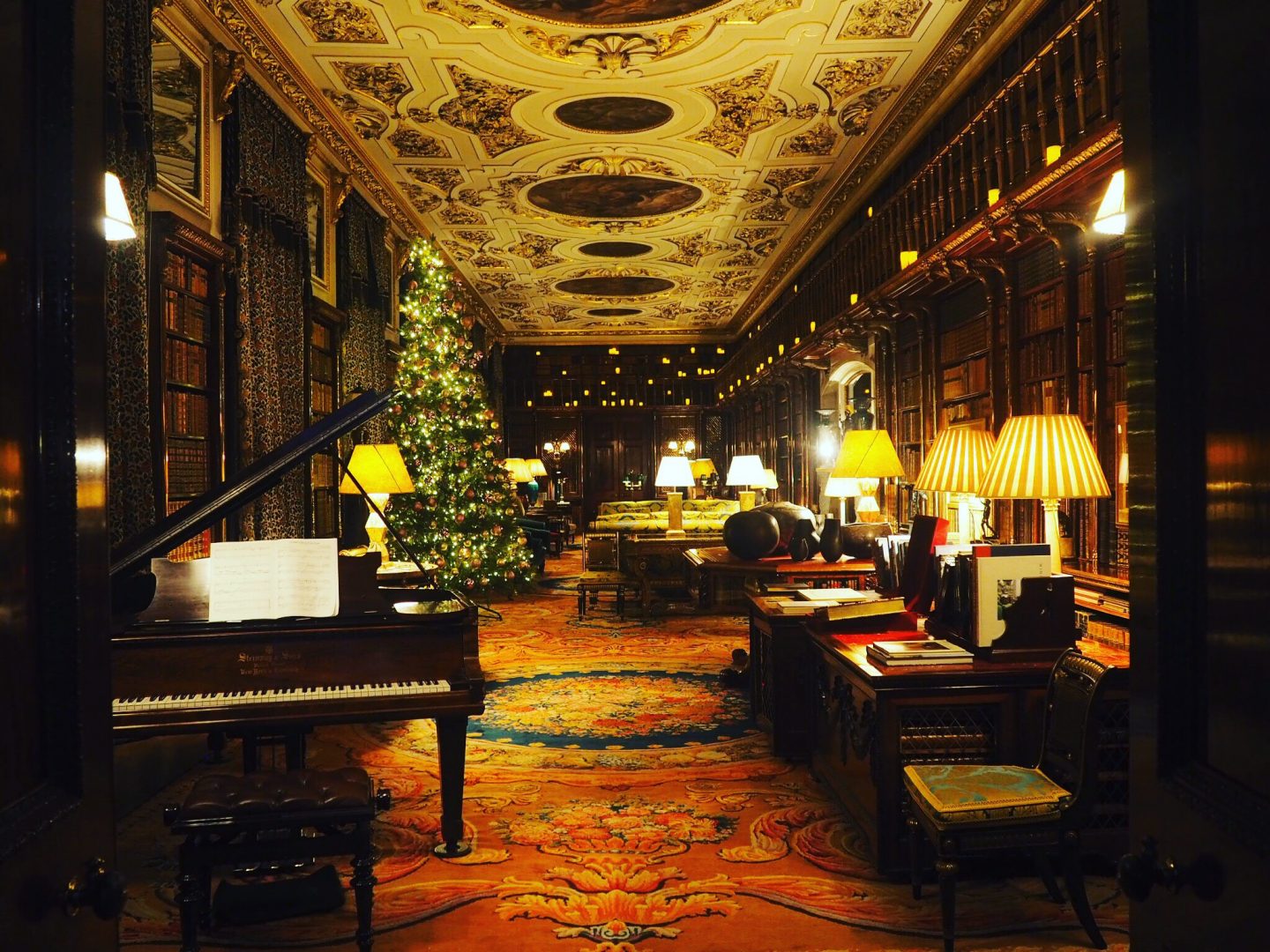 Chatsworth-House-Library