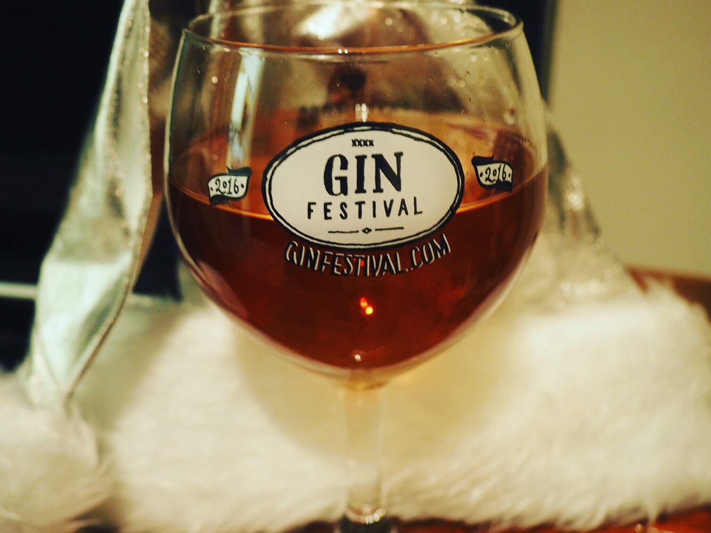 Raspberry-Gin-and-Tonic