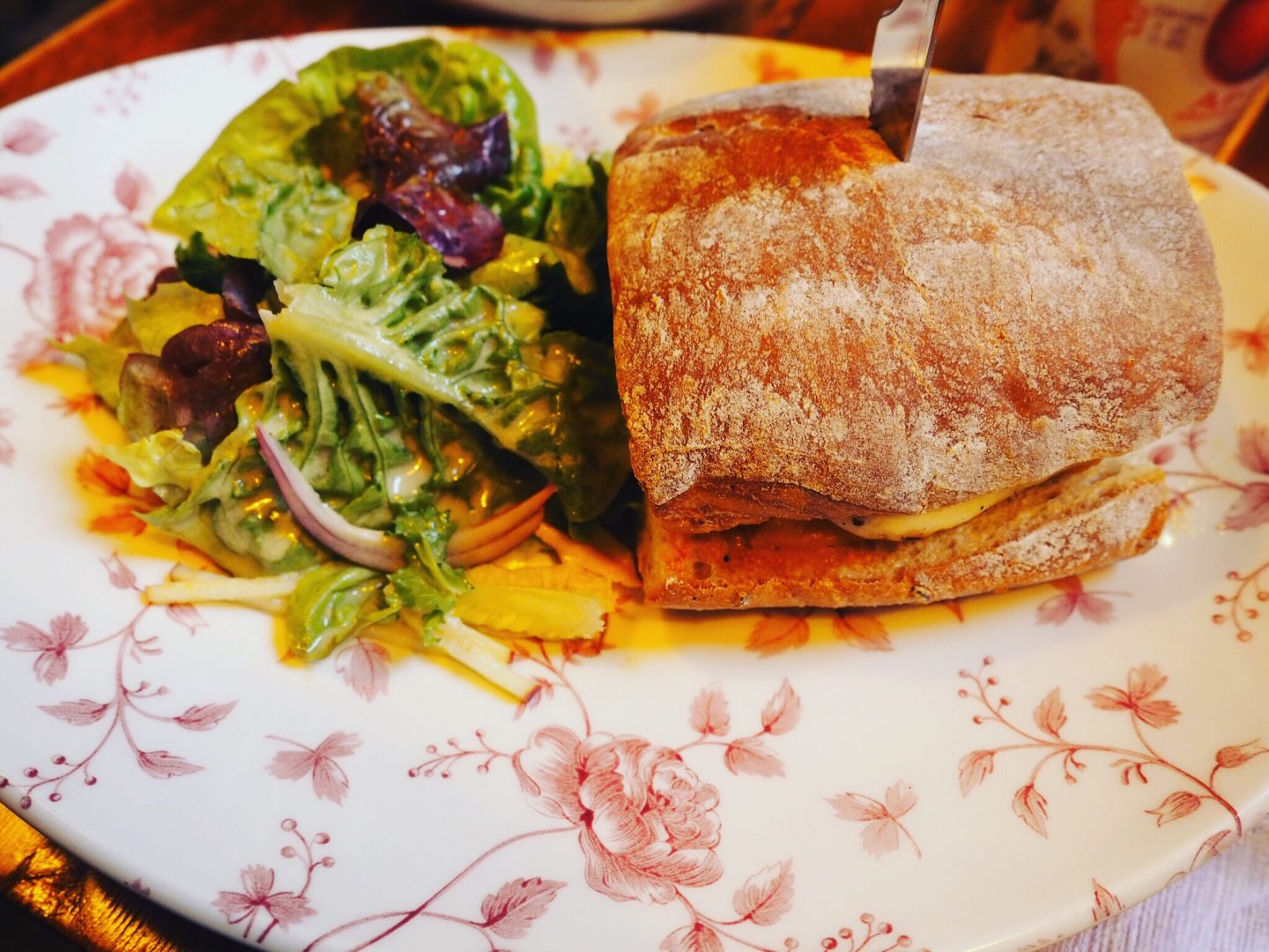 Joes-Kitchen-Halloumi-Sandwich