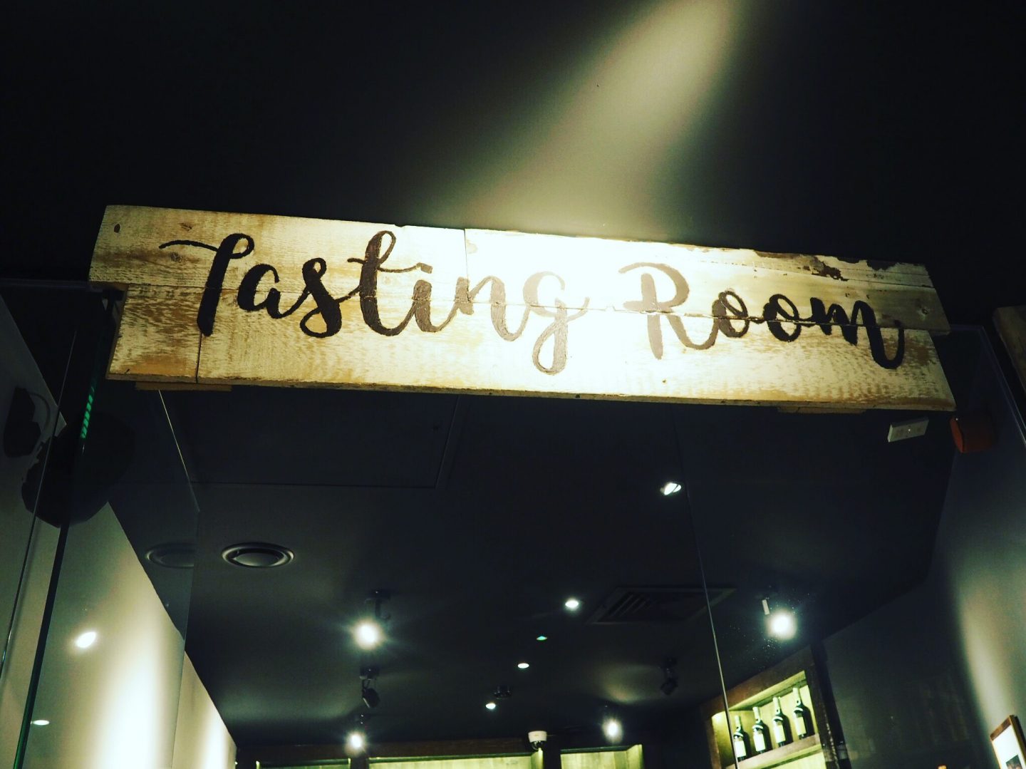 Tasting-Room-Veeno-Leeds