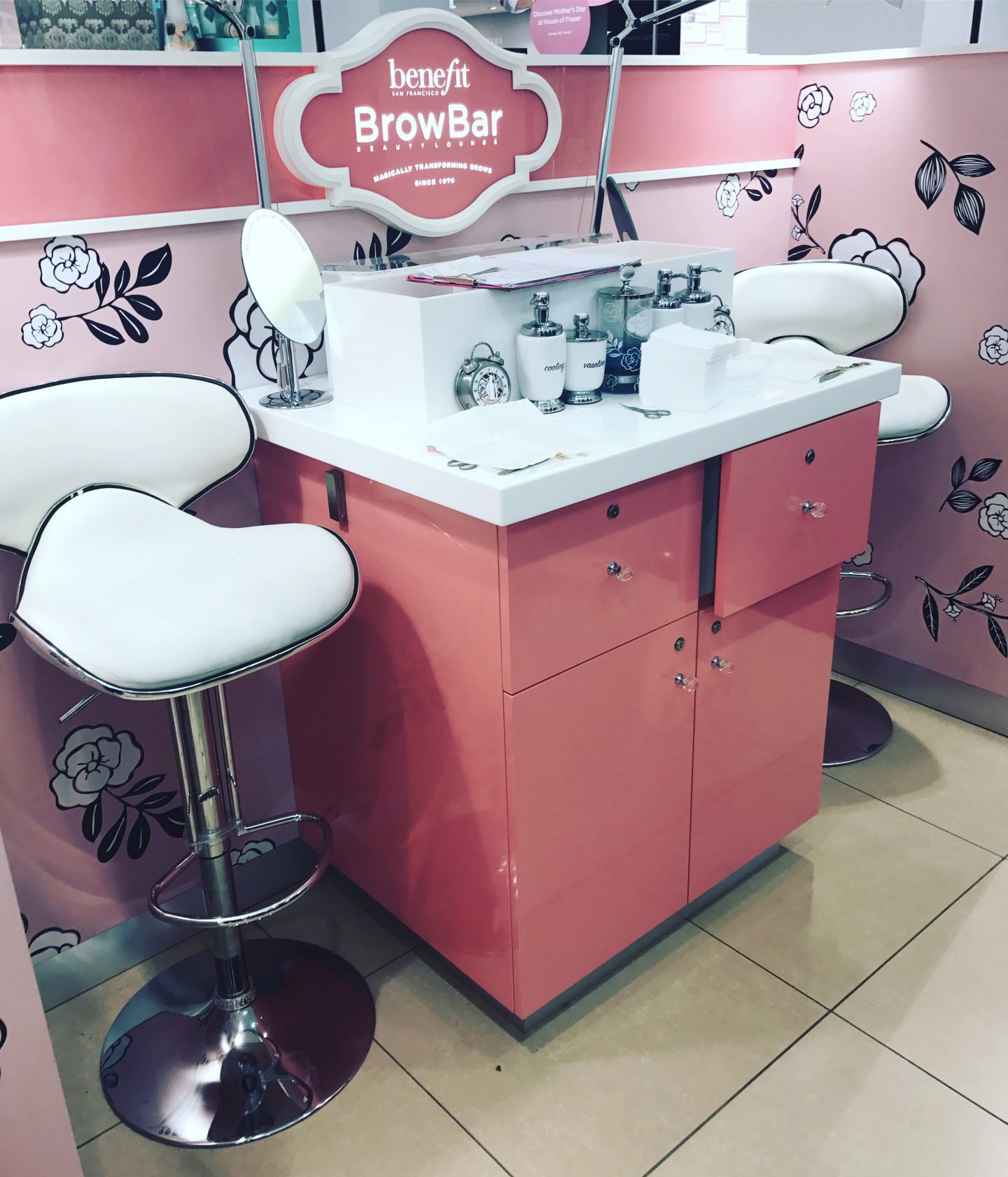 Meadowhall-Benefit-Brow-Bar