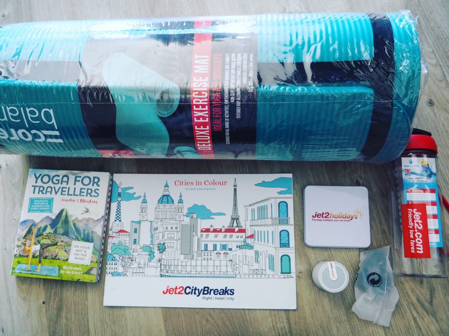 Jet2-Yoga-Kit