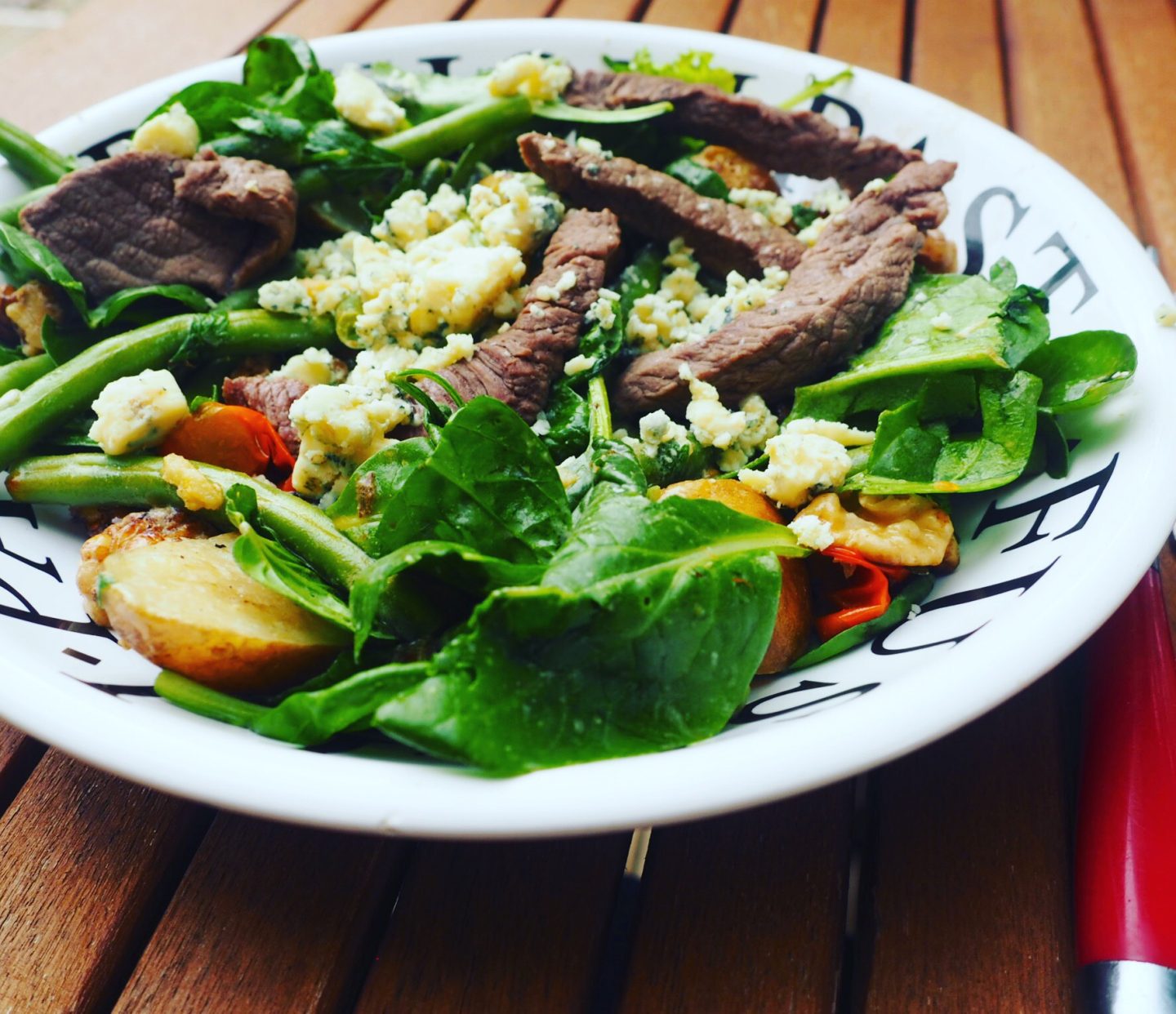 Riverford-Beef-BlueCheese-Walnut-Salad