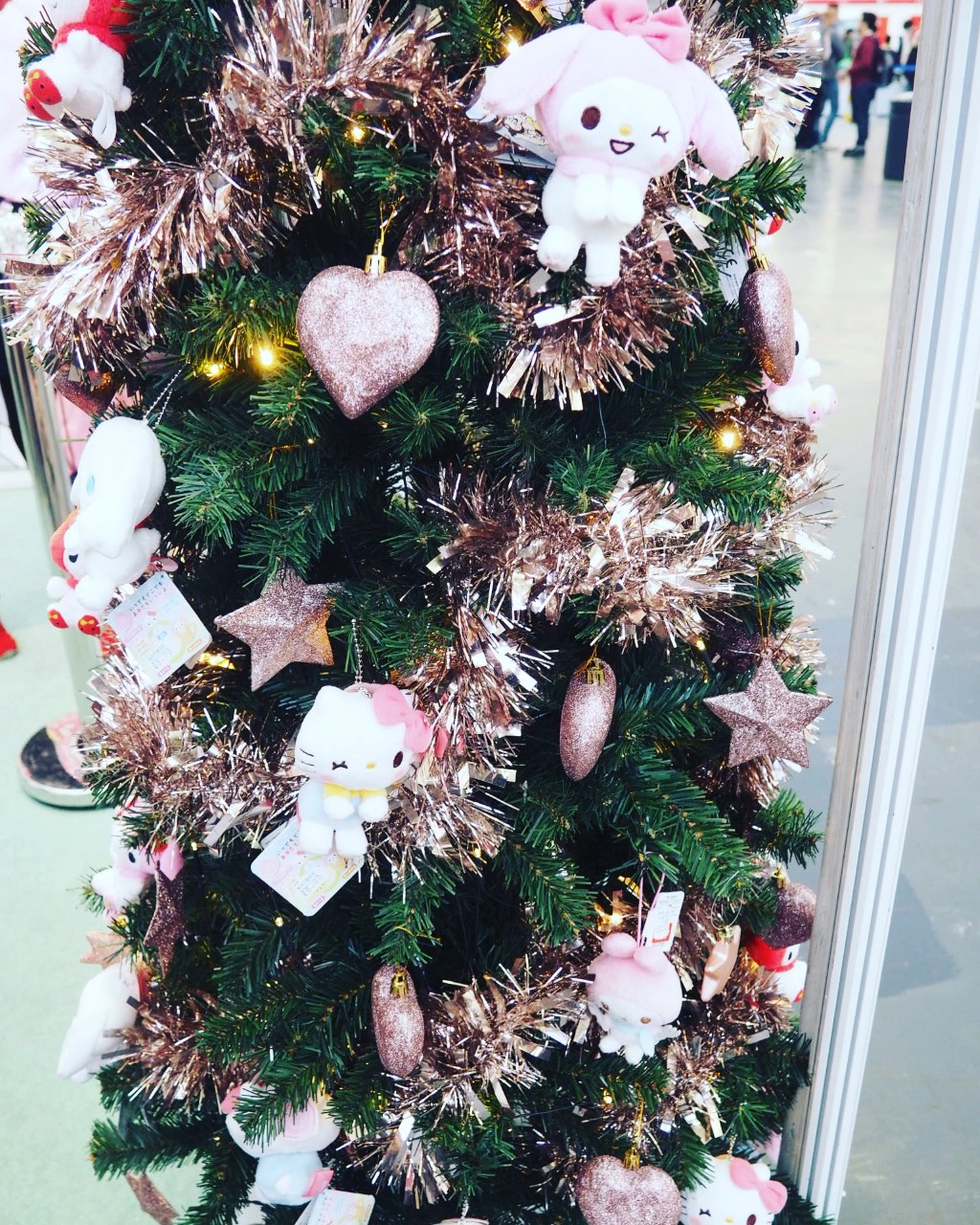 Hyper-Japan-Christmas-Tree