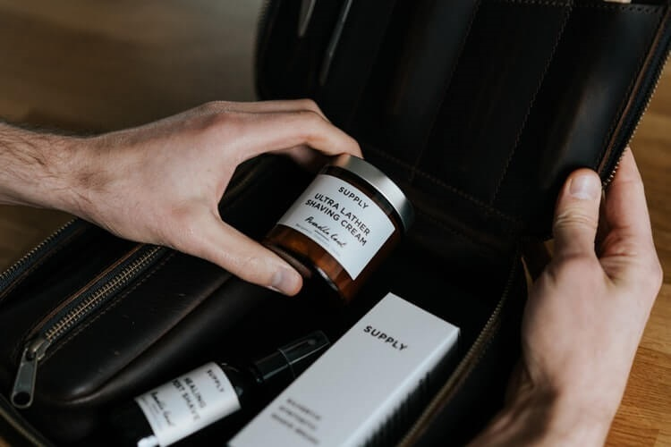 Gifts For Your Other Half: A Luxury Mens Grooming Set & Other Ideas