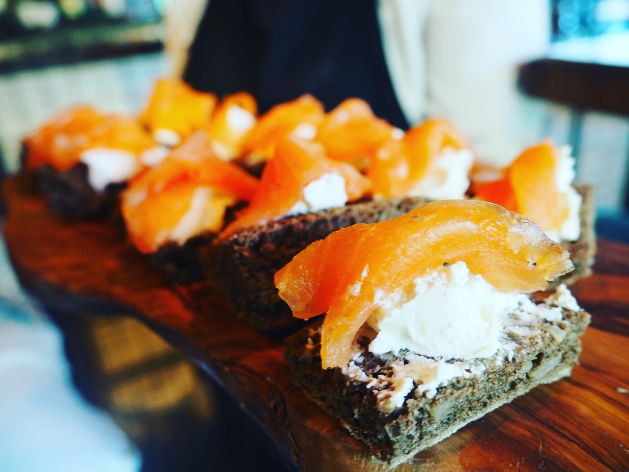 Veeno-Leeds-Salmon