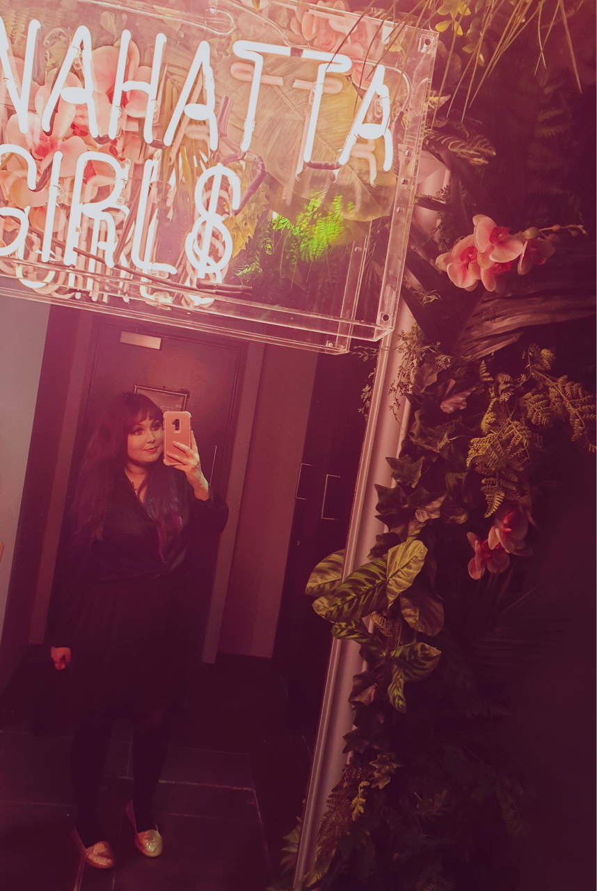 Manahatta-York-VIP-Evening-Selfie