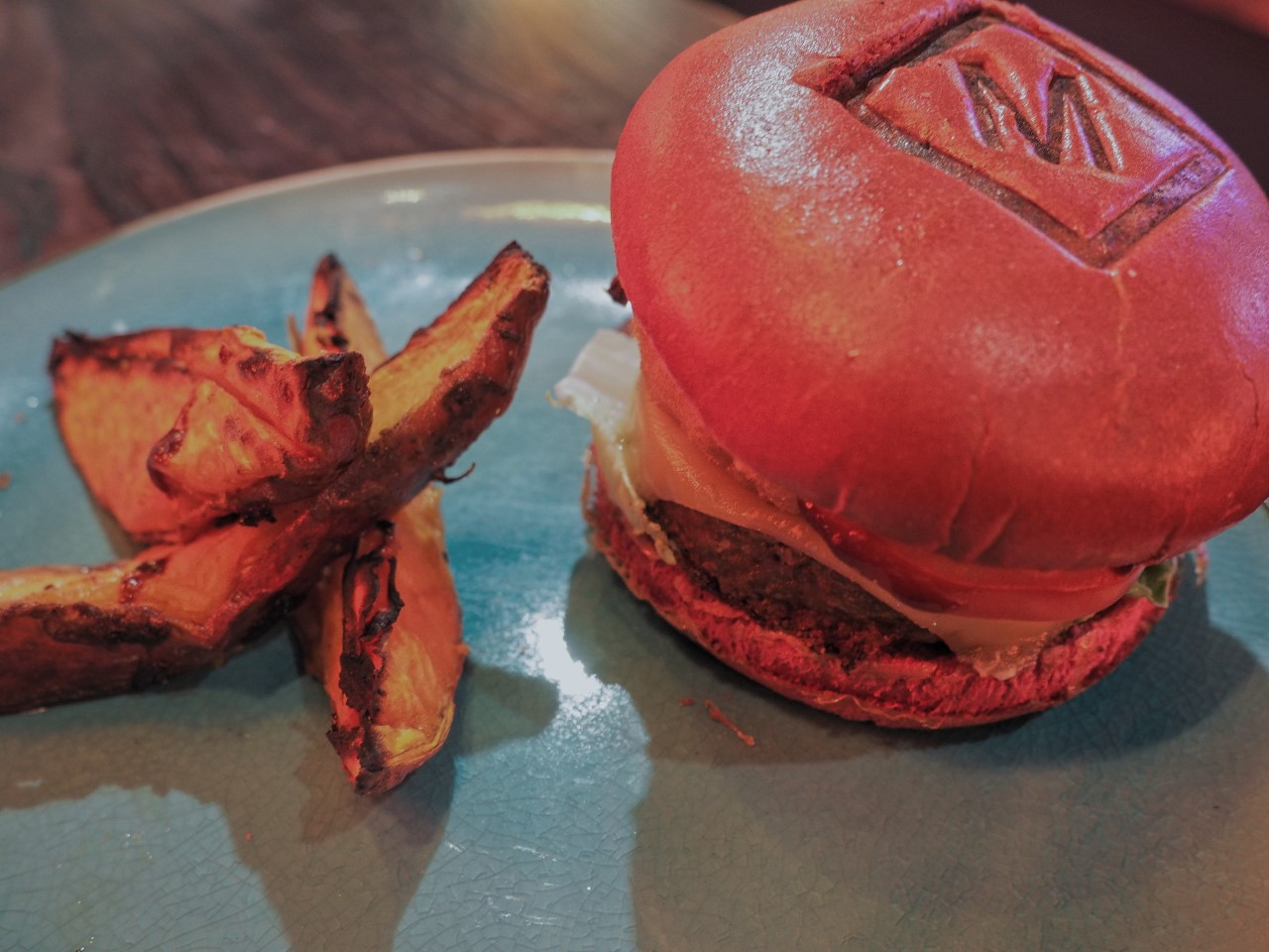 Manahatta-York-Vegan-Burger