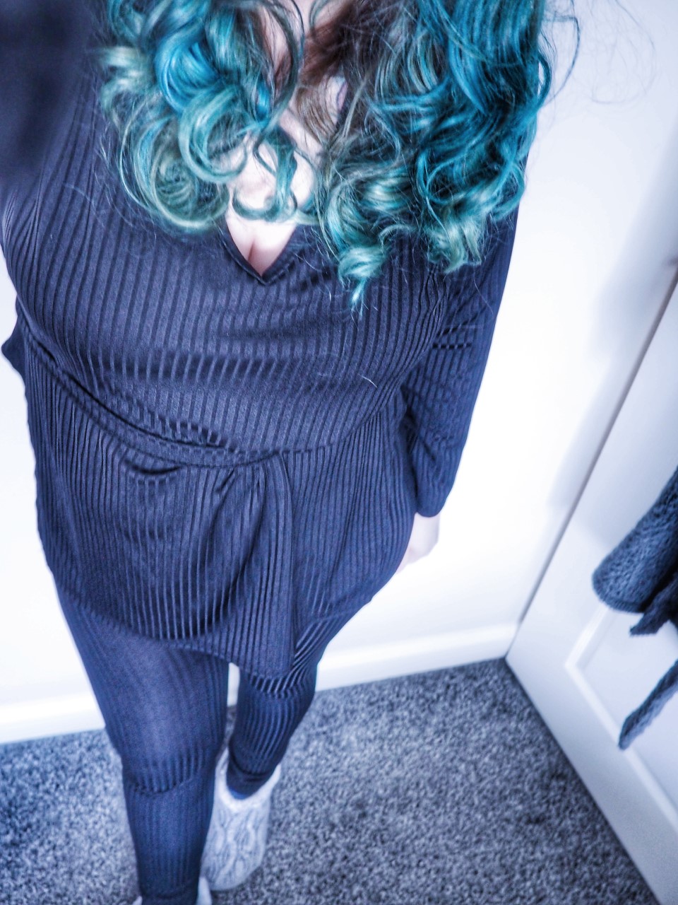 femme-luxe-black-loungewear-set