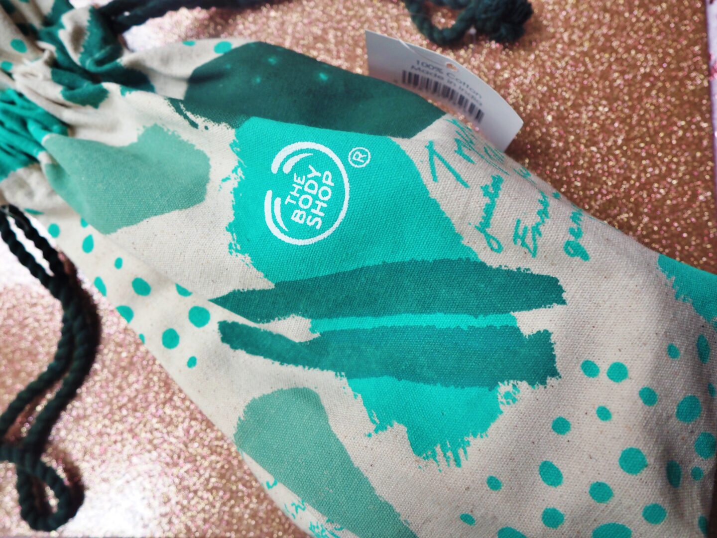 The Body Shop Goodie Bag in the colour green