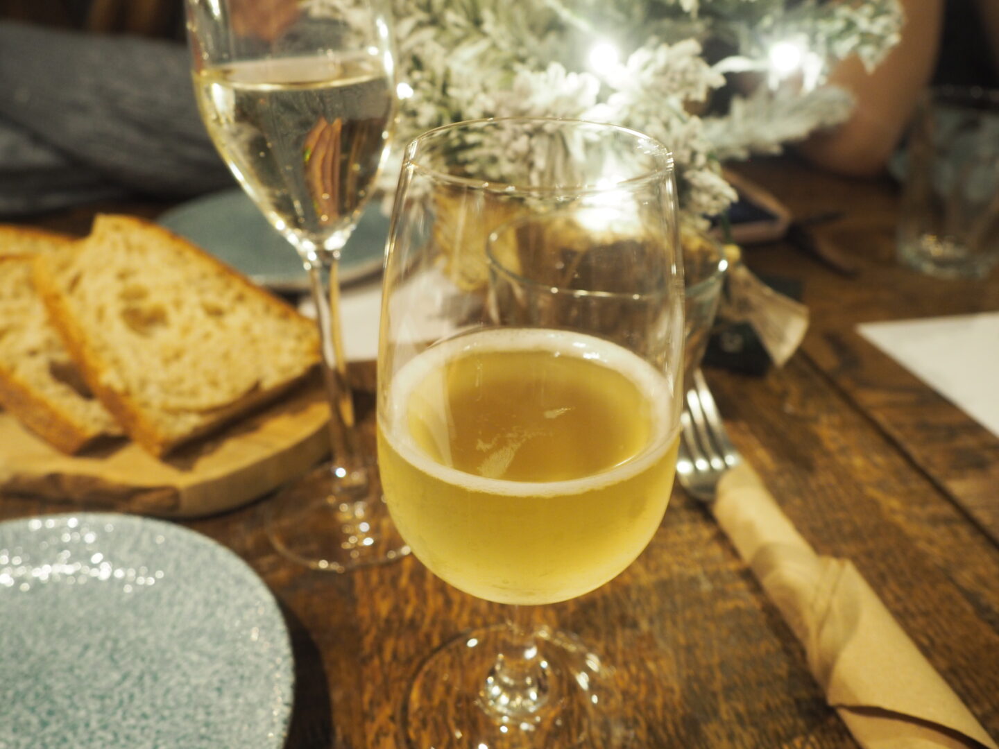 The first wine in the alpine wine tasting, was the Tour des Gendres PetNat, from Bergerac, France.